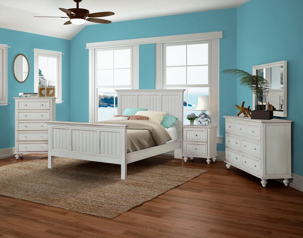 Monaco Bleu or Blanc Bed