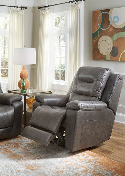 Leighton Power Wallhugger Recliner