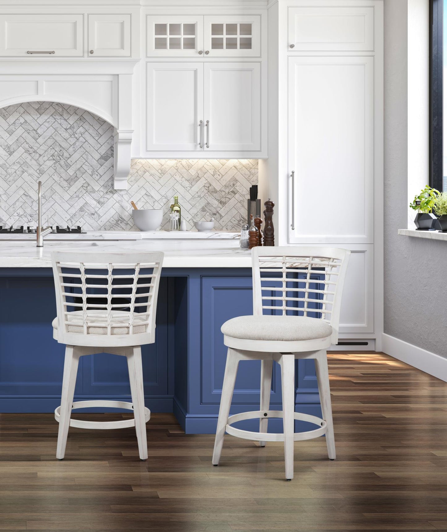 BEACH HOUSE SWIVEL STOOLS WHITE