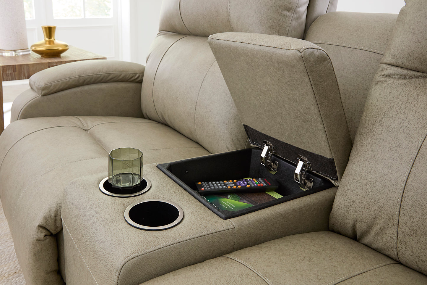 Reclining Leather Console Loveseat (NON POWER)