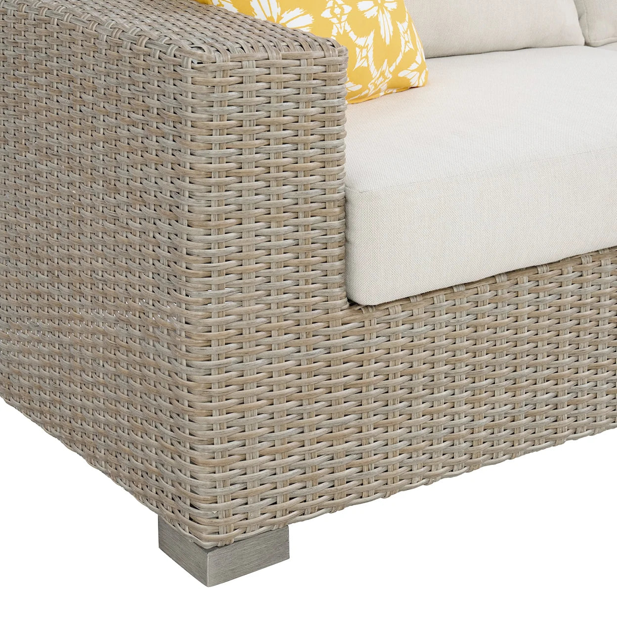 Ollie Outdoor Chair