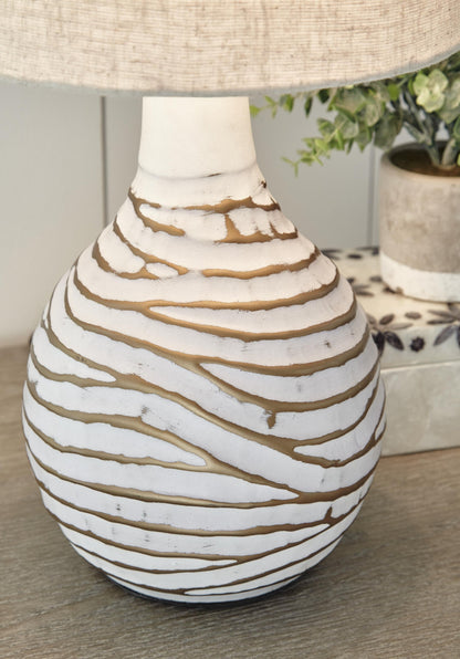 Aleela Metal Table Lamp (1/CN)