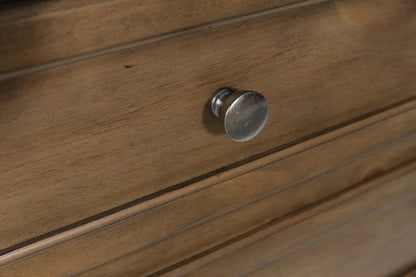 Feddinger Dresser