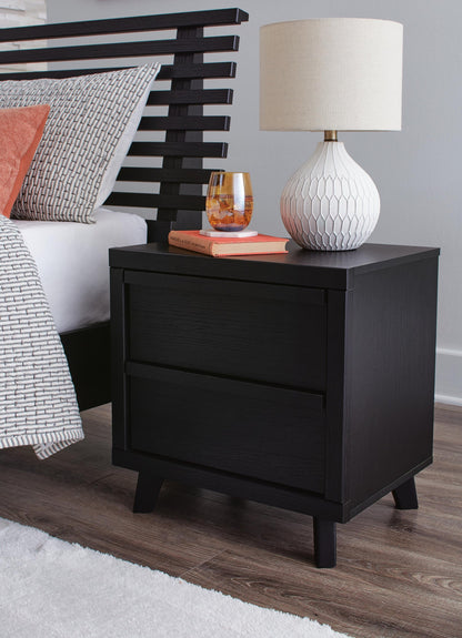 Danziar King Panel Bed, Dresser, Mirror and Nightstand