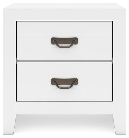 Binterglen California King Panel Bed with Mirrored Dresser and Nightstand