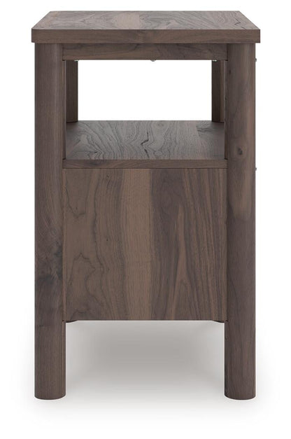 Pamytta King Upholstered Panel Bed, Dresser, Mirror and Nightstand