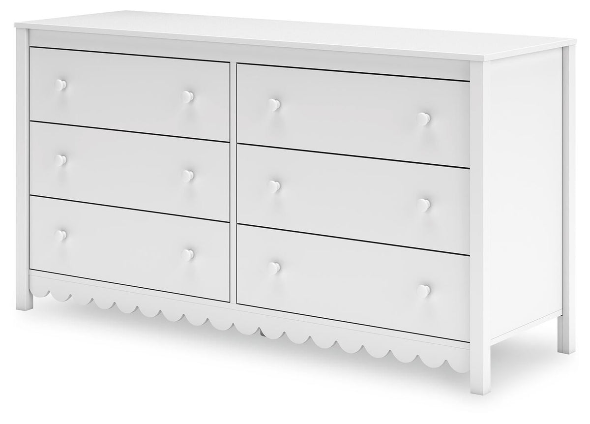 Hallityn Six Drawer Dresser