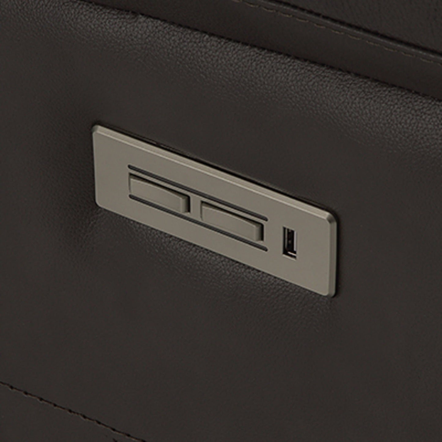 Granada Power Wallhugger Recliner